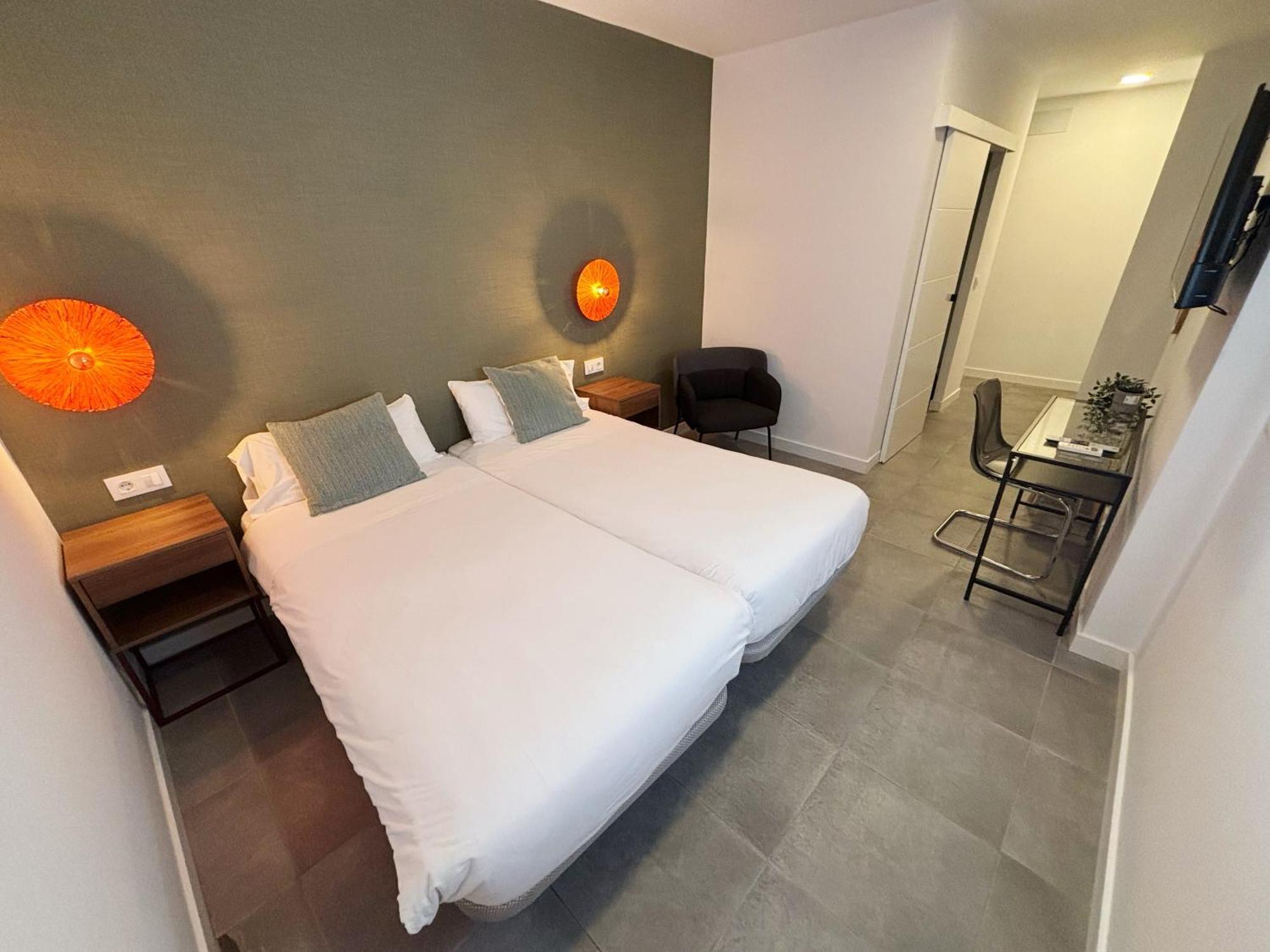 La Sigrina Tuy Hostel Tui Buitenkant foto